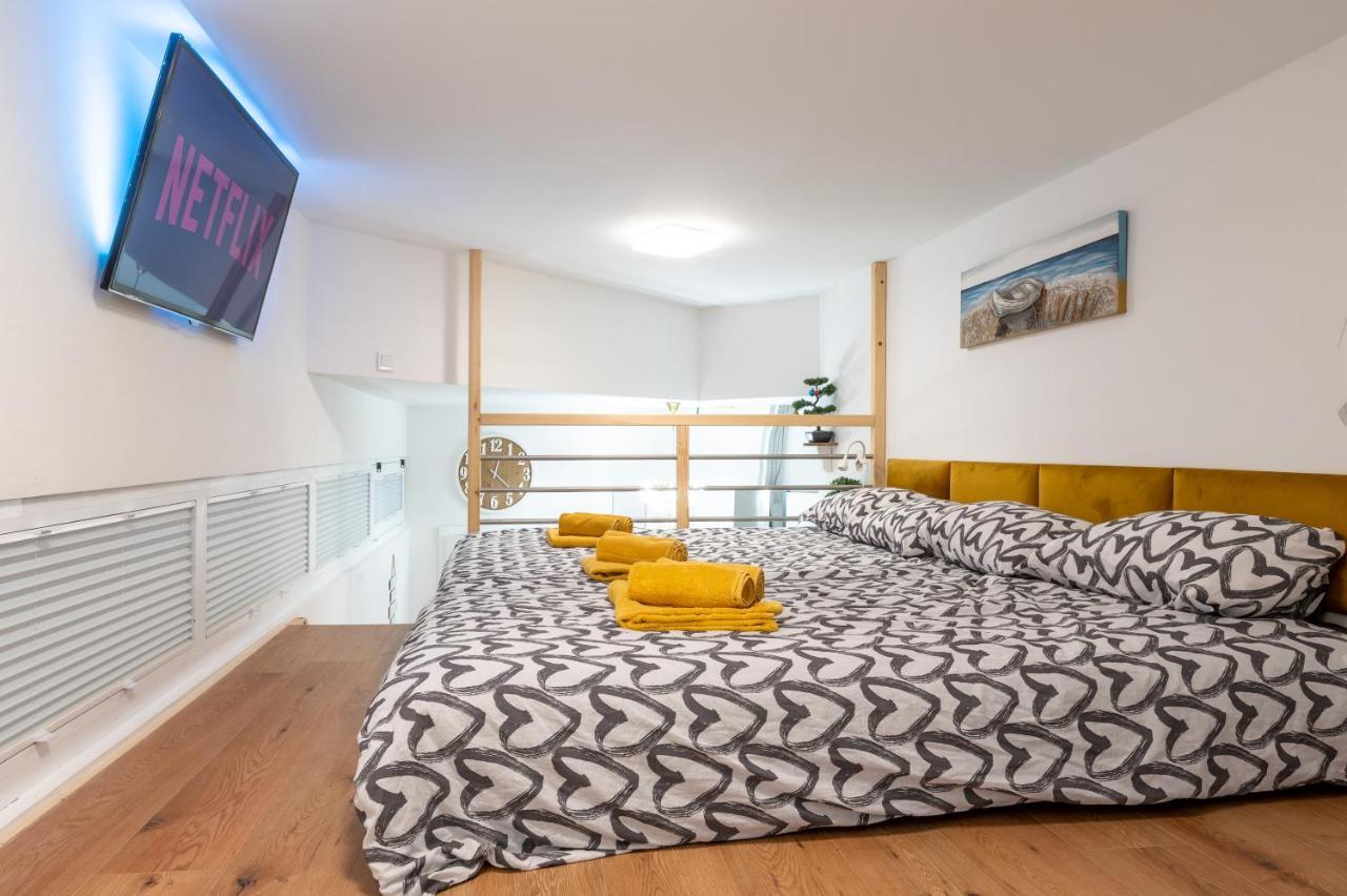 Studio Apartment Lion Portorose Ngoại thất bức ảnh