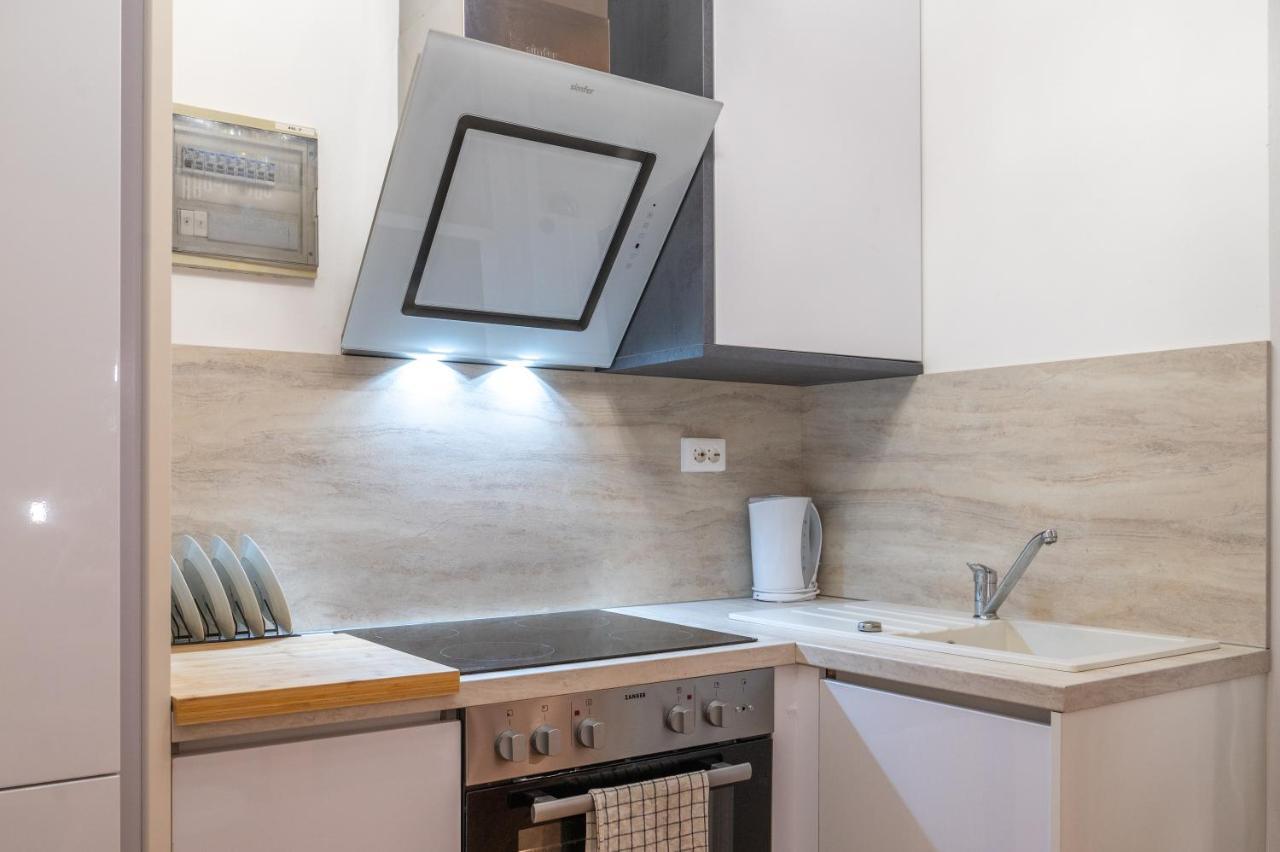 Studio Apartment Lion Portorose Ngoại thất bức ảnh